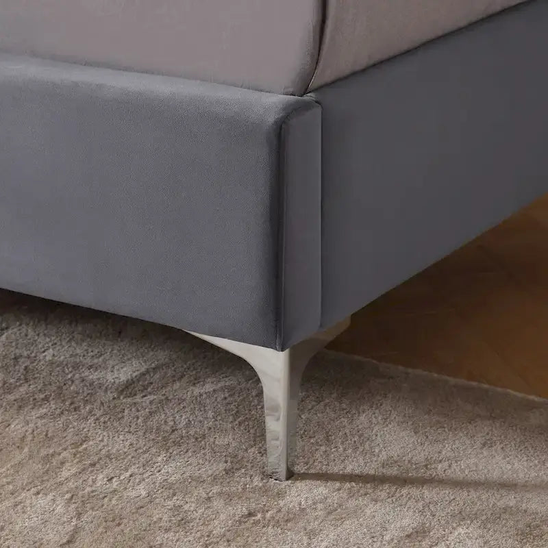 Morden Fort King Size Velvet Upholstered Platform Bed Frame with 6 inches Metal Legs