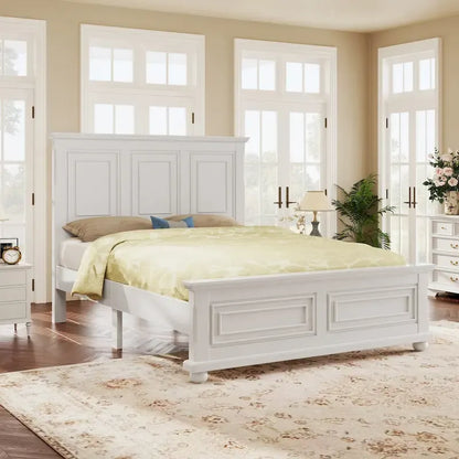Traditional Town and Country Style Pinewood Vintage Queen Bed